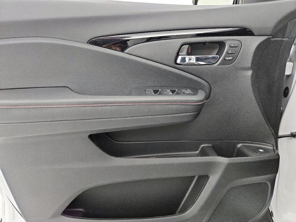 used 2025 Honda Ridgeline car, priced at $43,998