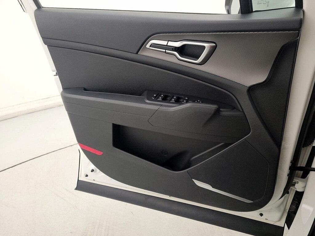 used 2023 Kia Sportage Hybrid car, priced at $25,998