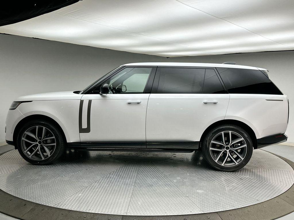 new 2026 Land Rover Range Rover car, priced at $140,634