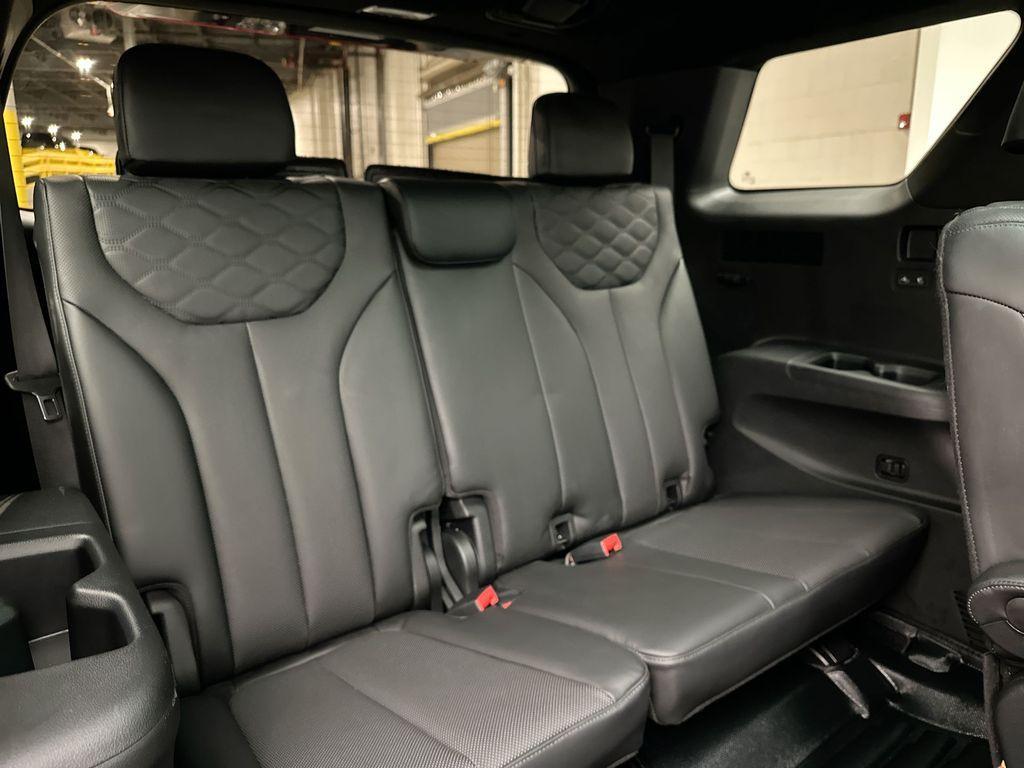 used 2021 Hyundai Palisade car, priced at $34,000