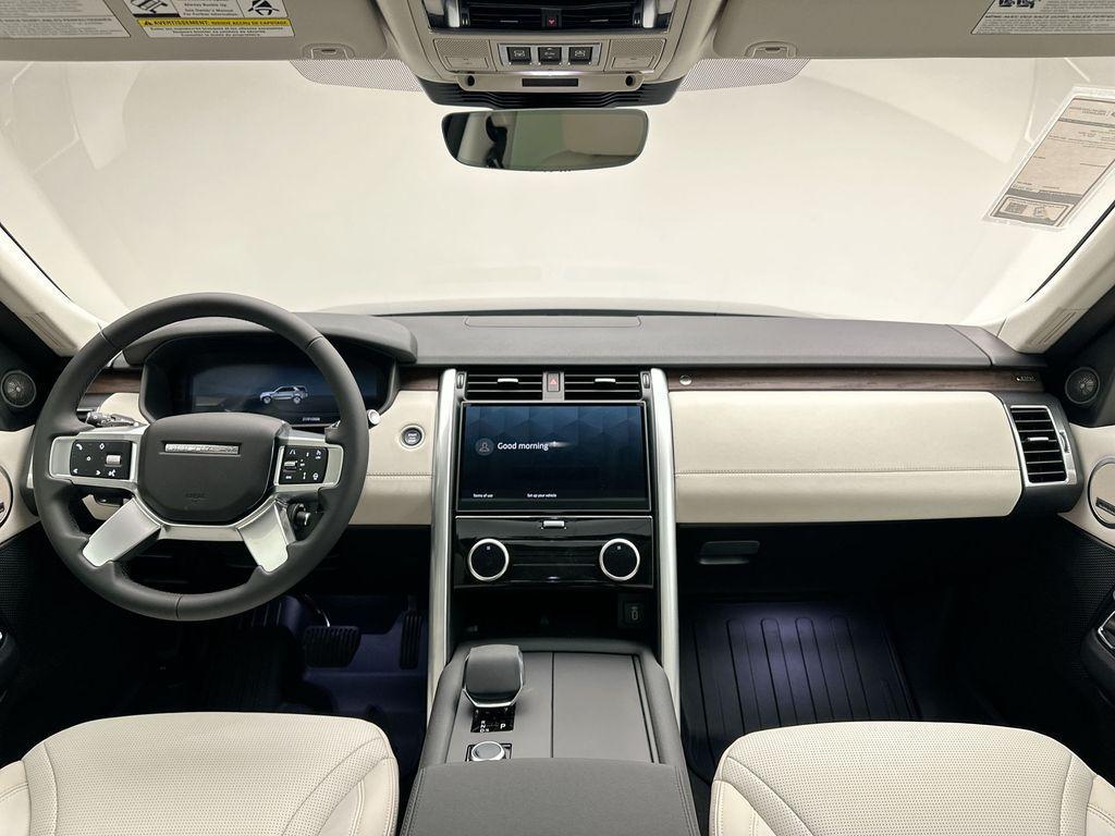 new 2026 Land Rover Discovery car, priced at $67,500