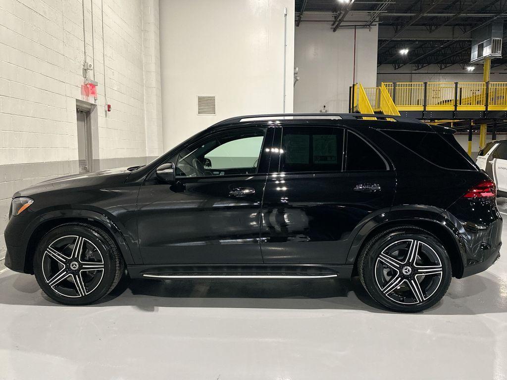 used 2025 Mercedes-Benz GLE 350 car, priced at $62,000
