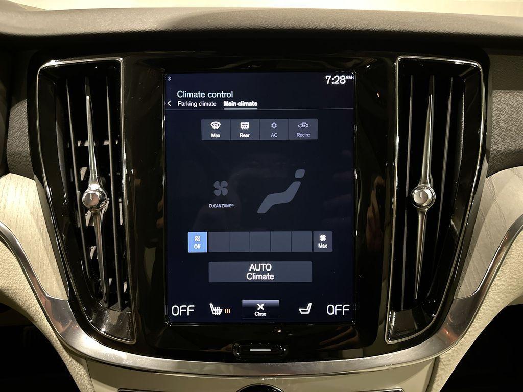 used 2022 Volvo V60 Cross Country car, priced at $28,000