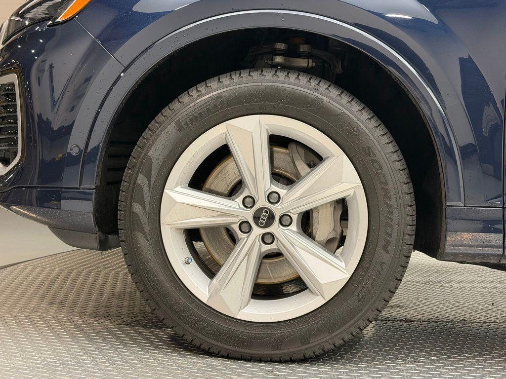 used 2025 Audi Q7 car, priced at $50,000