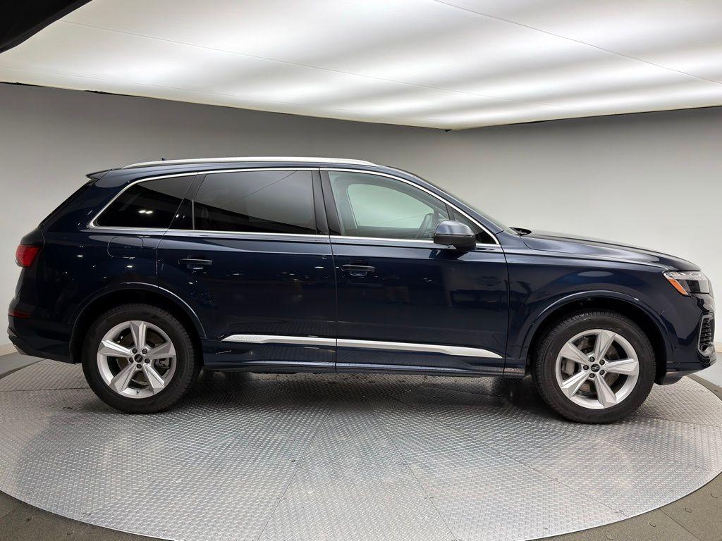 used 2025 Audi Q7 car, priced at $50,000