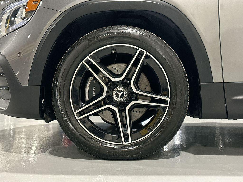 used 2020 Mercedes-Benz GLB 250 car, priced at $23,000