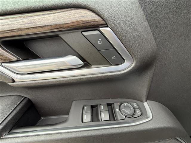 used 2022 Chevrolet Silverado 1500 car, priced at $43,395