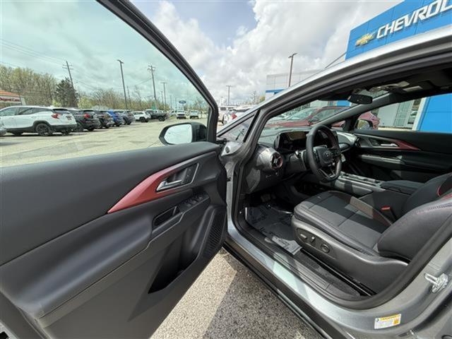 new 2025 Chevrolet Equinox EV car, priced at $46,736