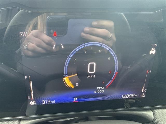 used 2025 Chevrolet TrailBlazer car, priced at $22,690