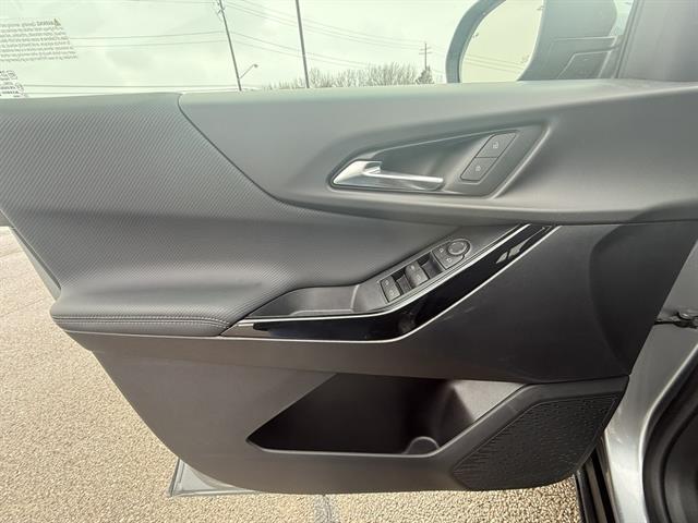 new 2026 Chevrolet Equinox car, priced at $32,500