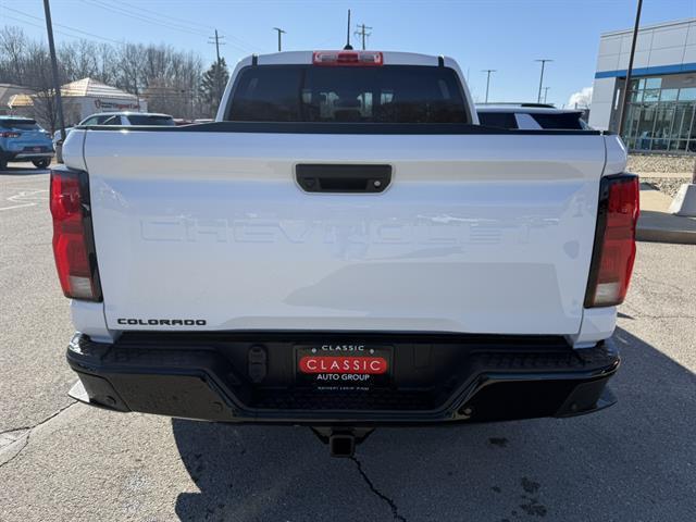 new 2026 Chevrolet Colorado car, priced at $45,440