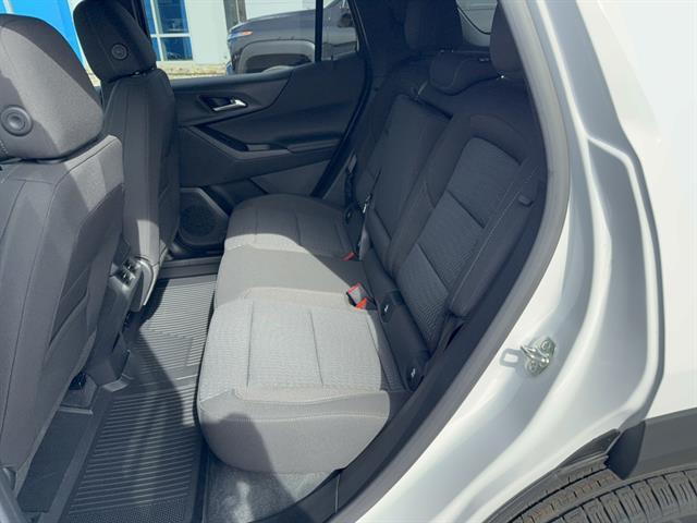 new 2026 Chevrolet Equinox car, priced at $33,213