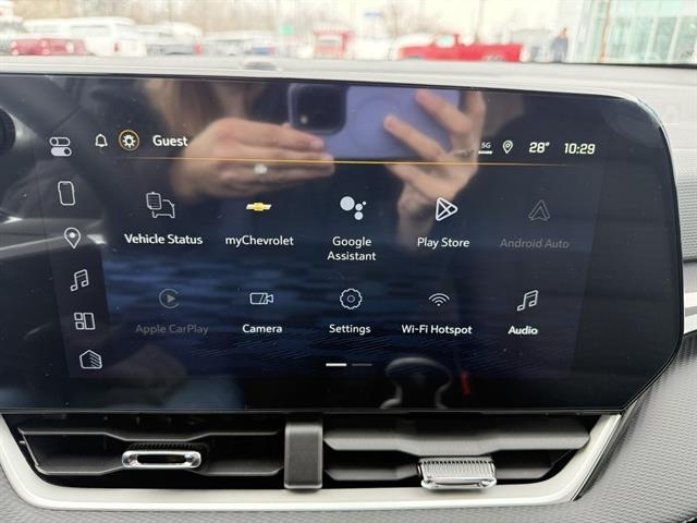 new 2026 Chevrolet Equinox car, priced at $32,260