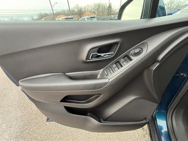 used 2020 Chevrolet Trax car, priced at $14,995