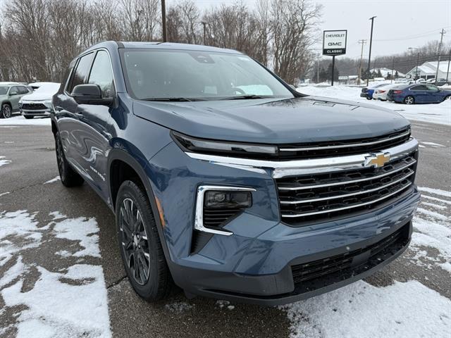 new 2026 Chevrolet Traverse car, priced at $47,132
