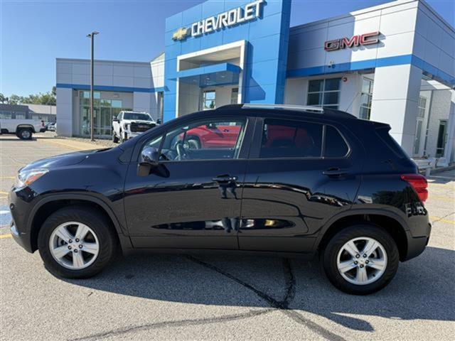 used 2022 Chevrolet Trax car, priced at $18,800