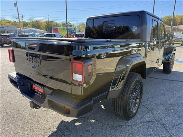 used 2024 Jeep Gladiator car, priced at $34,495