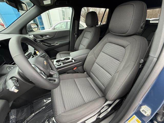 new 2026 Chevrolet Equinox car, priced at $31,995