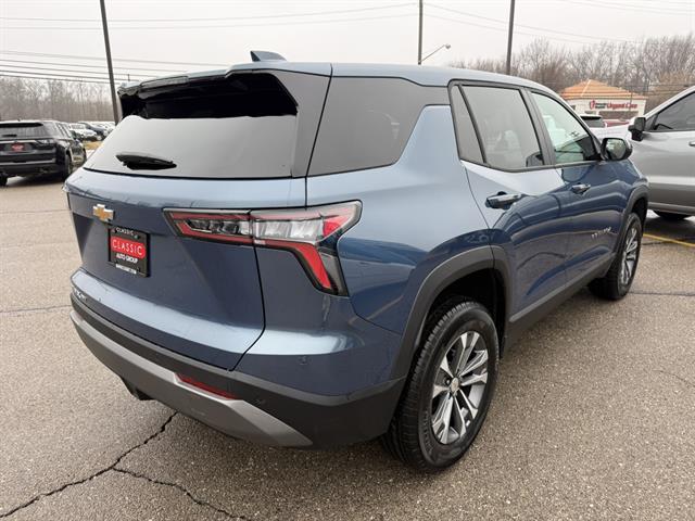 new 2026 Chevrolet Equinox car, priced at $31,995