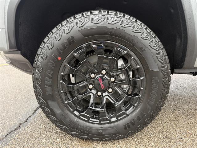 new 2026 GMC Canyon car, priced at $49,293