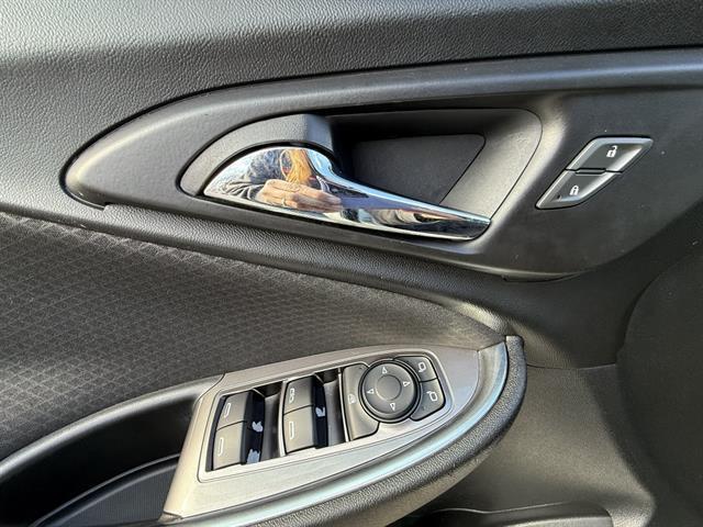 used 2020 Chevrolet Malibu car, priced at $12,155