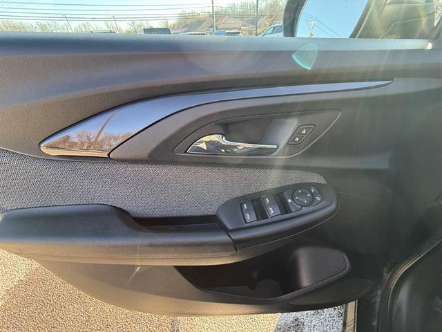 used 2023 Chevrolet TrailBlazer car, priced at $21,135