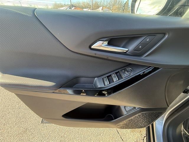 new 2026 Chevrolet Equinox car, priced at $39,090