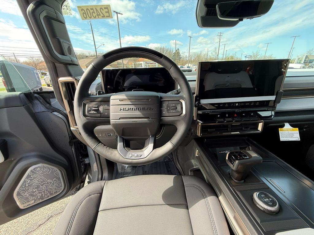 new 2025 GMC HUMMER EV SUV car, priced at $91,695