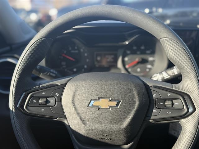 new 2026 Chevrolet Trax car, priced at $25,125