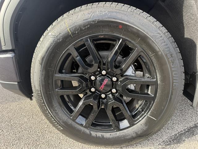 new 2026 GMC Sierra 1500 car, priced at $53,244