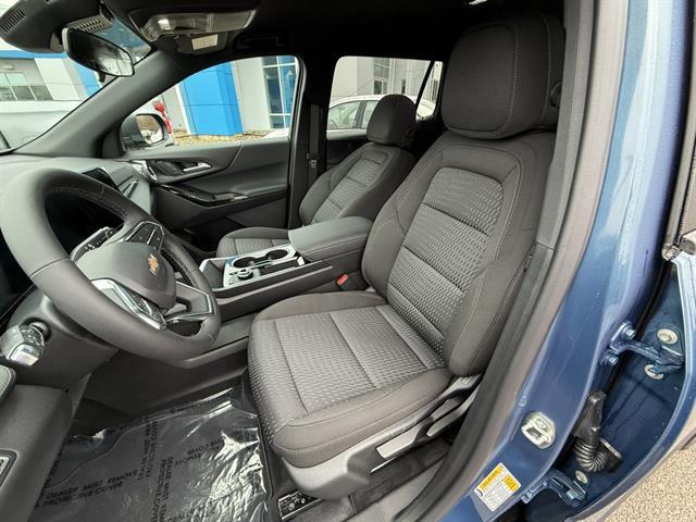 new 2026 Chevrolet Equinox car, priced at $31,841