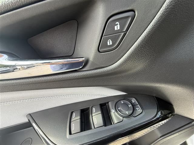 new 2025 Chevrolet Trax car, priced at $23,599