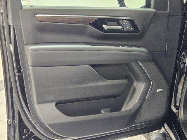 new 2026 Chevrolet Suburban car, priced at $77,330