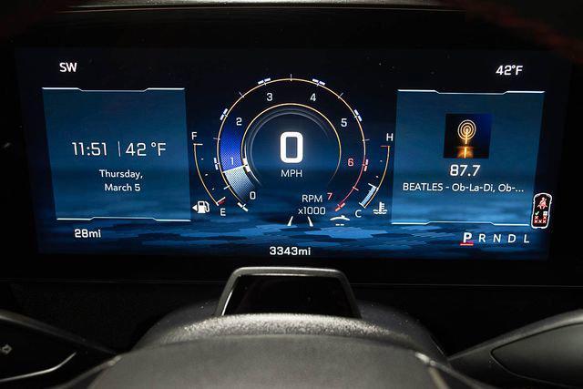 used 2025 Chevrolet Traverse car, priced at $50,886