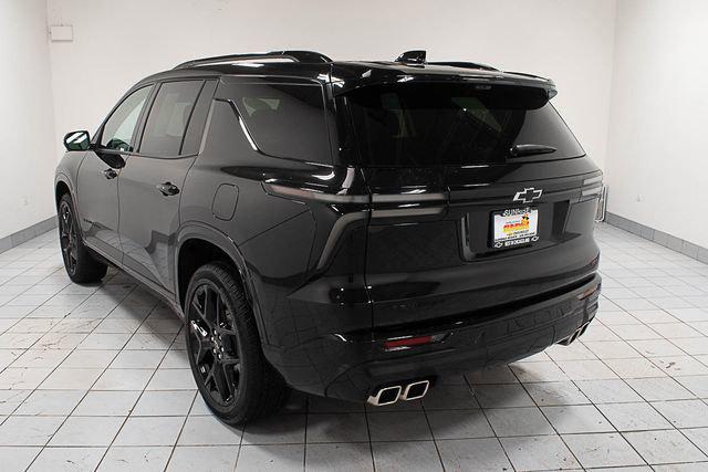 used 2025 Chevrolet Traverse car, priced at $50,886