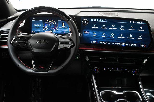 used 2025 Chevrolet Traverse car, priced at $50,886