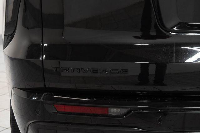 used 2025 Chevrolet Traverse car, priced at $50,886