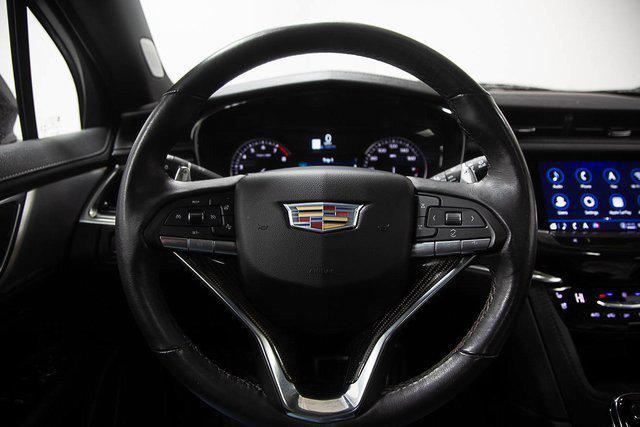 used 2023 Cadillac XT6 car, priced at $39,786