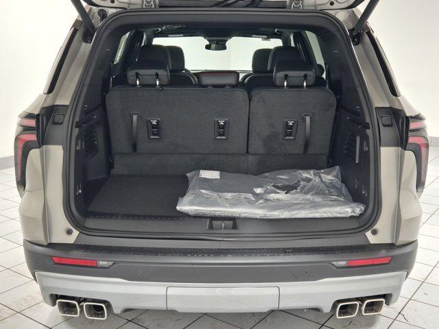 new 2026 Chevrolet Traverse car, priced at $48,435