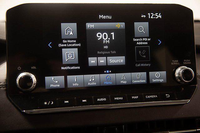 used 2024 Mitsubishi Outlander car, priced at $23,486