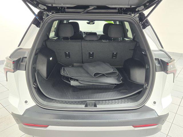 new 2026 Chevrolet Equinox car, priced at $31,023