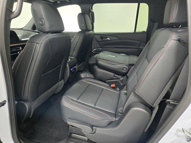 new 2026 Chevrolet Traverse car, priced at $49,744