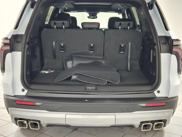 new 2026 Chevrolet Traverse car, priced at $49,744