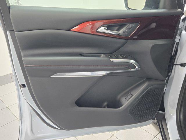 new 2026 Chevrolet Traverse car, priced at $49,744