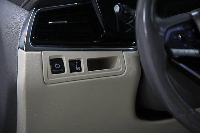 used 2020 Cadillac XT6 car, priced at $19,786