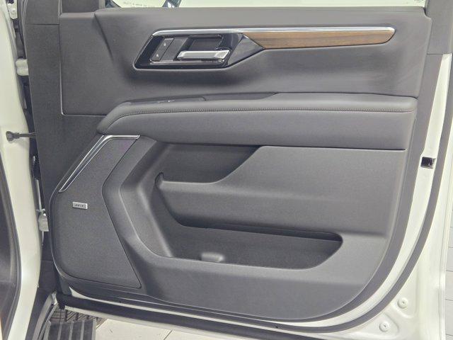 new 2025 Chevrolet Suburban car, priced at $88,088