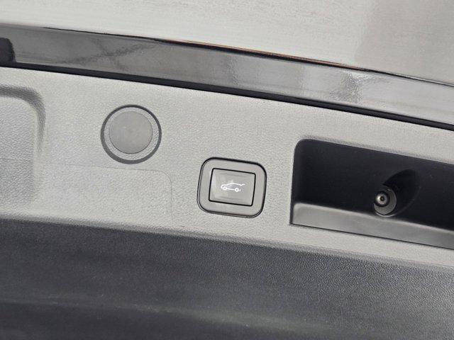 new 2026 Chevrolet Equinox car, priced at $33,085