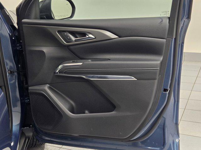 new 2026 Chevrolet Traverse car, priced at $42,819