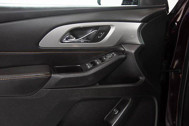 2020 Black Cherry Metallic Chevrolet Traverse