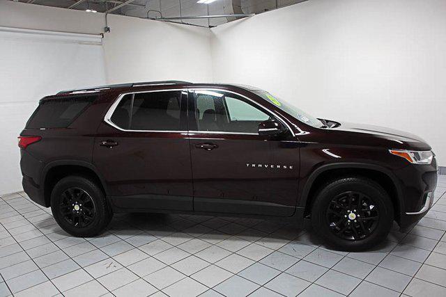 2020 Black Cherry Metallic Chevrolet Traverse